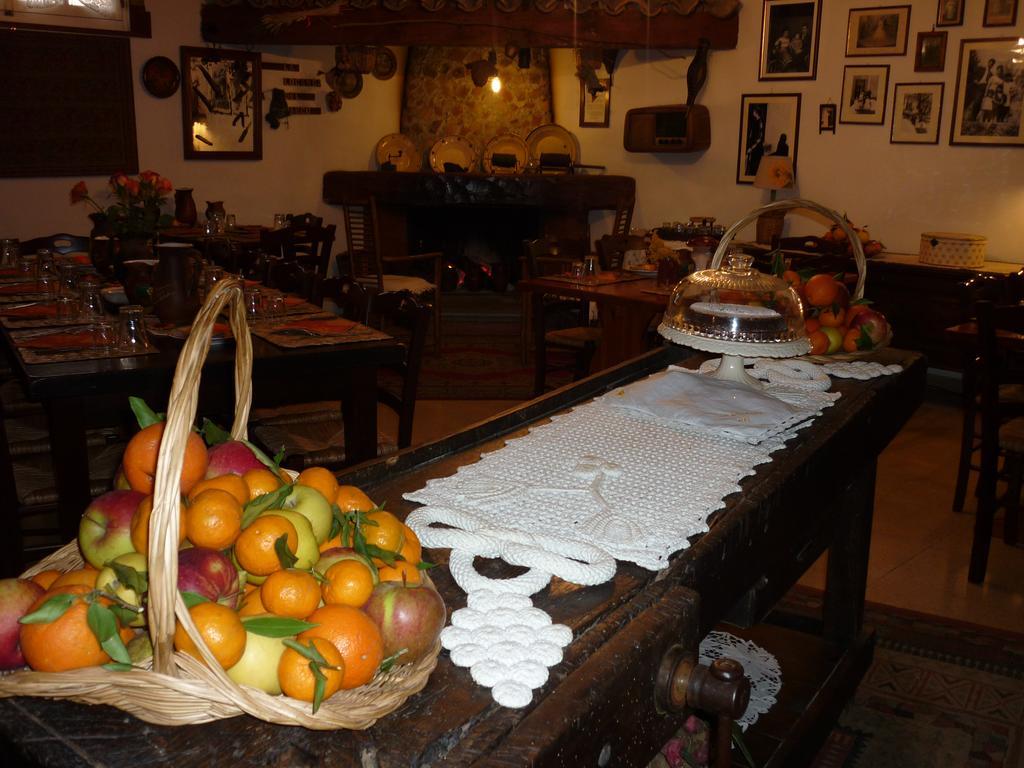 Agriturismo La Locanda Del Parco 莫拉诺卡拉布罗 外观 照片