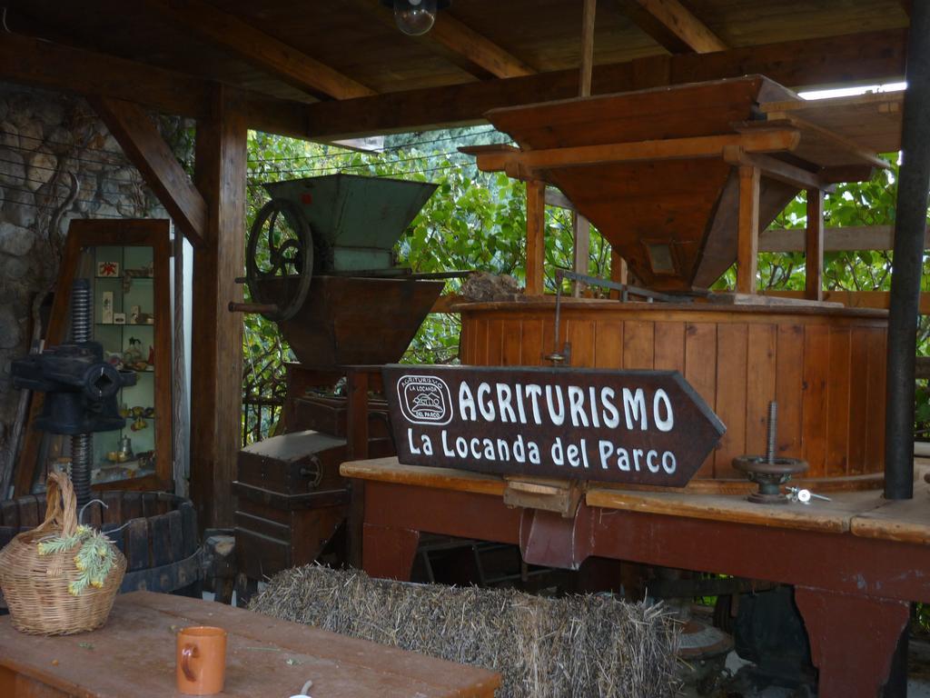 Agriturismo La Locanda Del Parco 莫拉诺卡拉布罗 外观 照片