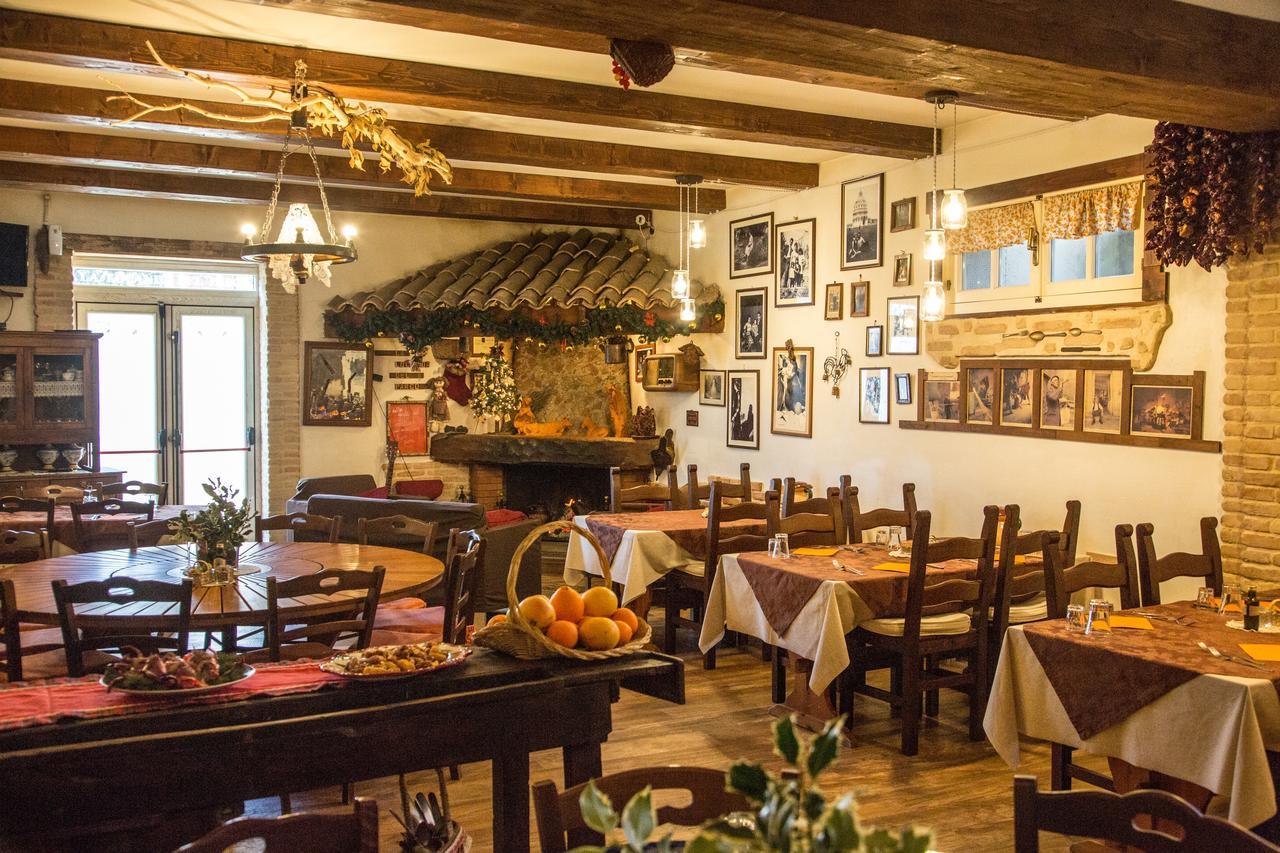 Agriturismo La Locanda Del Parco 莫拉诺卡拉布罗 外观 照片